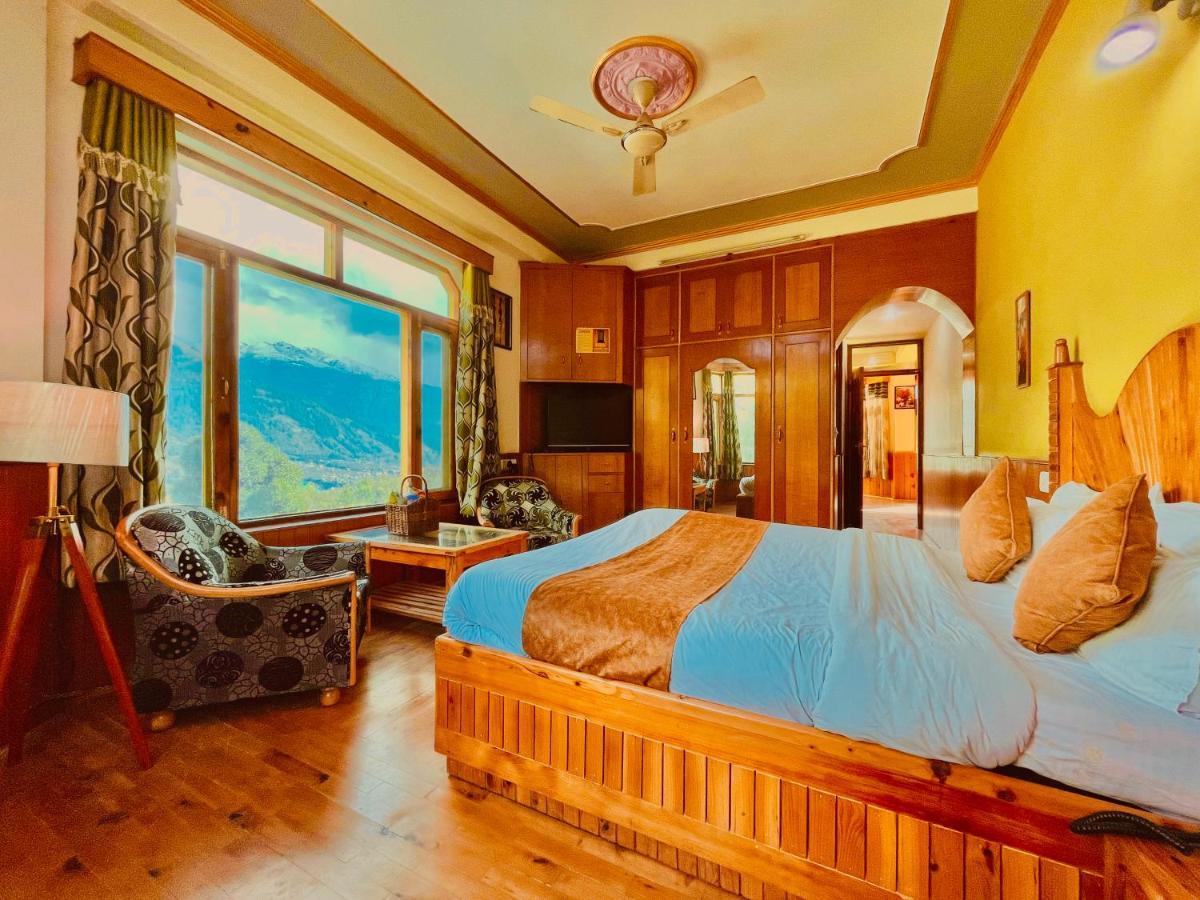 Woods Villa- A Luxury Mountains View Cottages Manāli Exterior foto