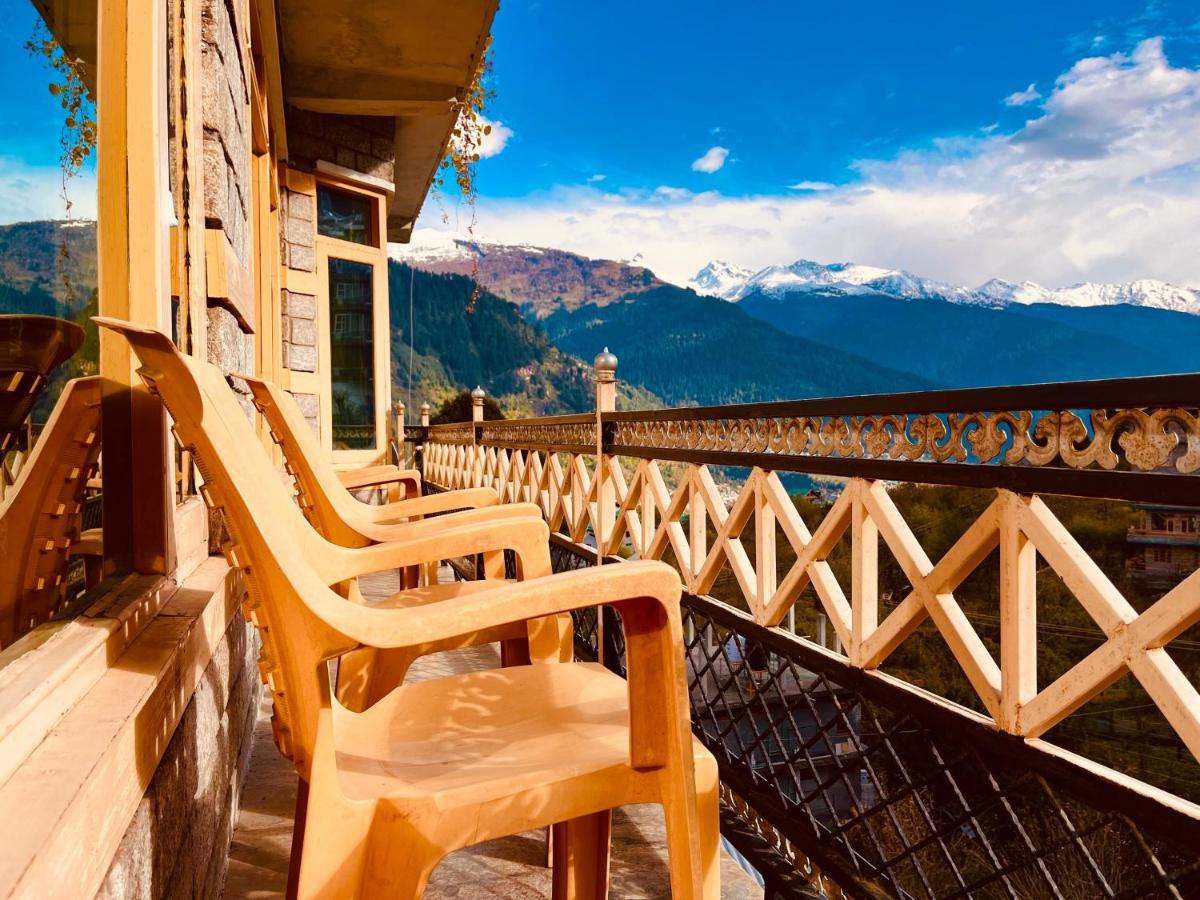 Woods Villa- A Luxury Mountains View Cottages Manāli Exterior foto